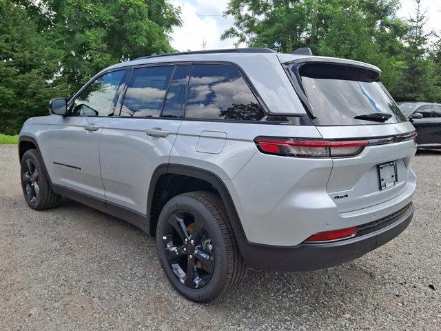 new 2025 Jeep Grand Cherokee car, priced at $48,375