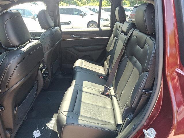 new 2025 Jeep Grand Cherokee car, priced at $50,010