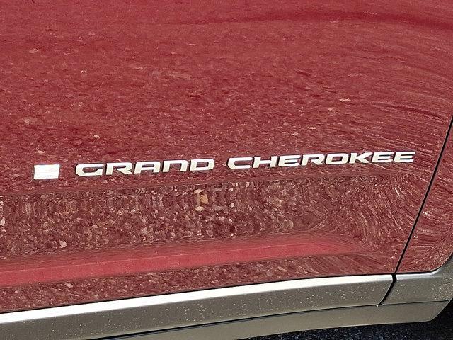 new 2025 Jeep Grand Cherokee car, priced at $50,010