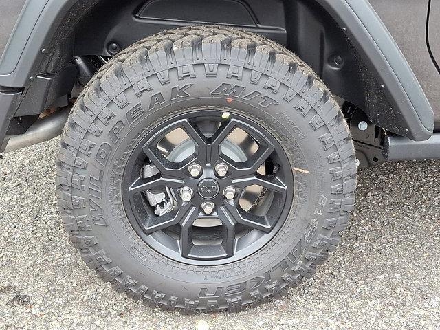 new 2025 Jeep Wrangler car, priced at $44,685