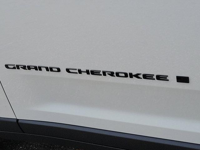 new 2025 Jeep Grand Cherokee car, priced at $45,935