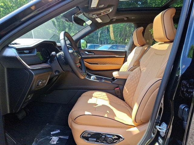 new 2025 Jeep Grand Cherokee L car, priced at $65,675