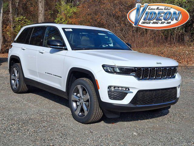 new 2025 Jeep Grand Cherokee car, priced at $54,765