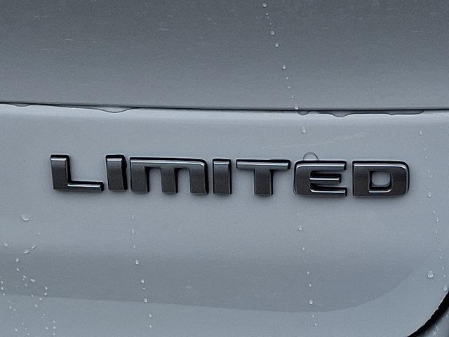 new 2025 Jeep Grand Cherokee L car, priced at $58,060