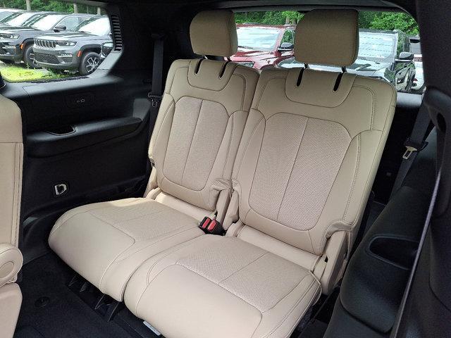 new 2025 Jeep Grand Cherokee L car, priced at $58,060