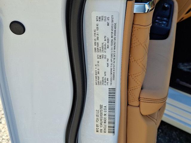 new 2025 Jeep Grand Cherokee car, priced at $65,940