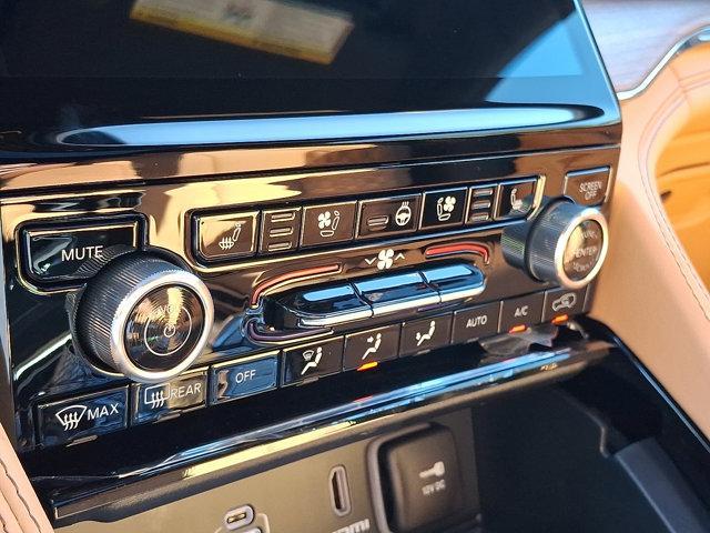 new 2025 Jeep Grand Cherokee car, priced at $65,940