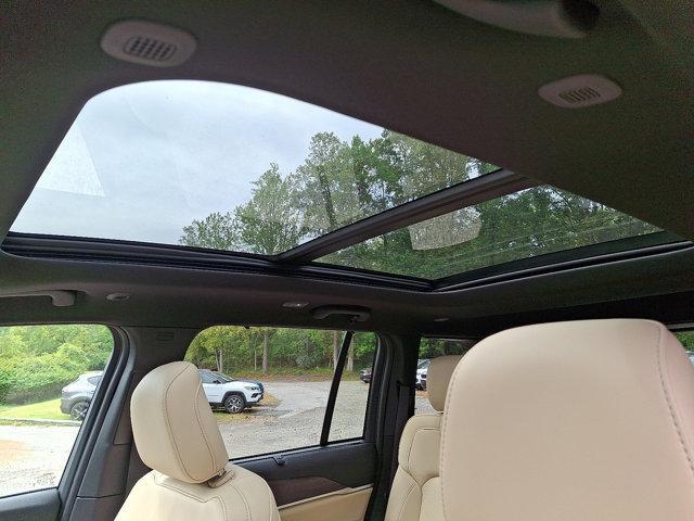 new 2025 Jeep Grand Cherokee car, priced at $52,935