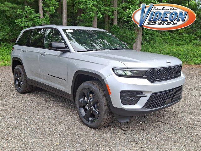 new 2025 Jeep Grand Cherokee car, priced at $48,375