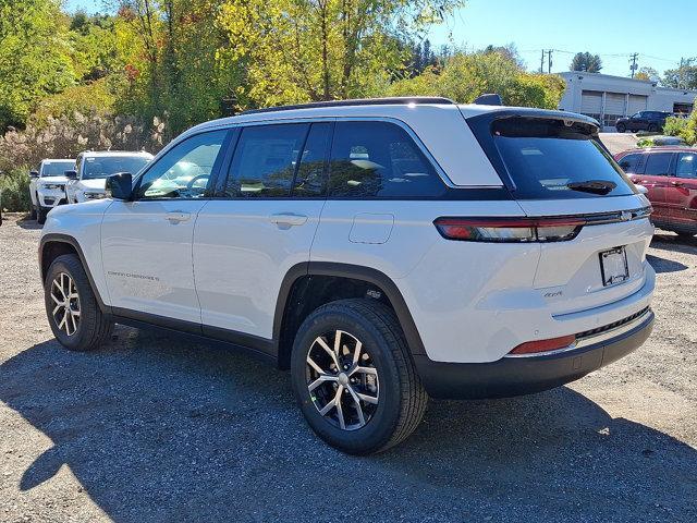 new 2025 Jeep Grand Cherokee car, priced at $52,340