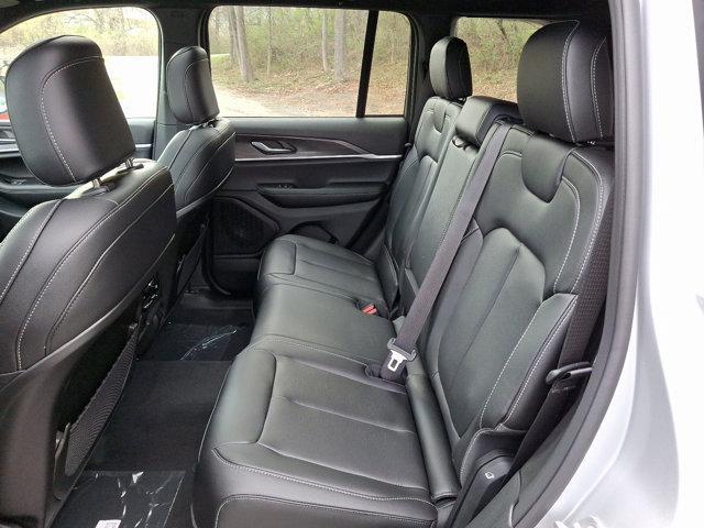 new 2025 Jeep Grand Cherokee car, priced at $51,005