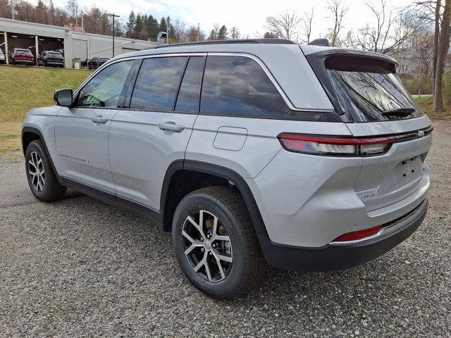 new 2025 Jeep Grand Cherokee car, priced at $51,005