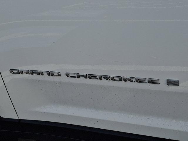 new 2024 Jeep Grand Cherokee car, priced at $45,370