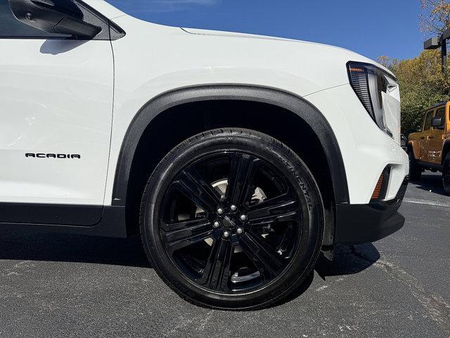used 2024 GMC Acadia car, priced at $38,657