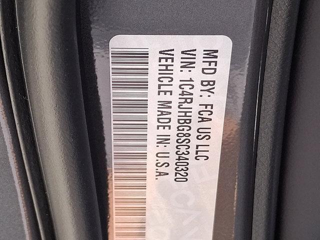 new 2025 Jeep Grand Cherokee car, priced at $52,935