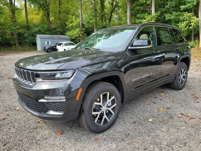 new 2025 Jeep Grand Cherokee car, priced at $49,810