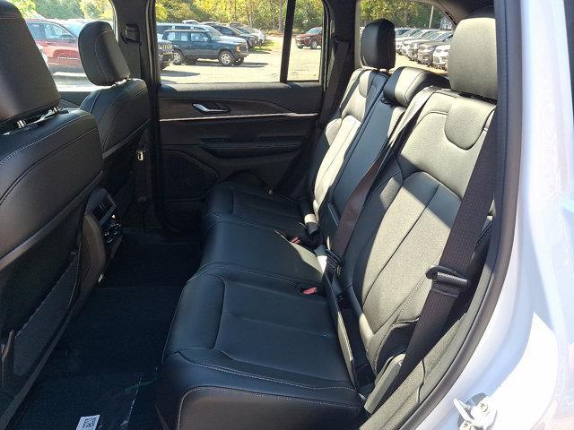 new 2025 Jeep Grand Cherokee car, priced at $49,415