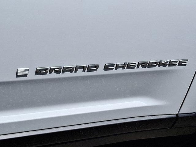 new 2025 Jeep Grand Cherokee car, priced at $49,415