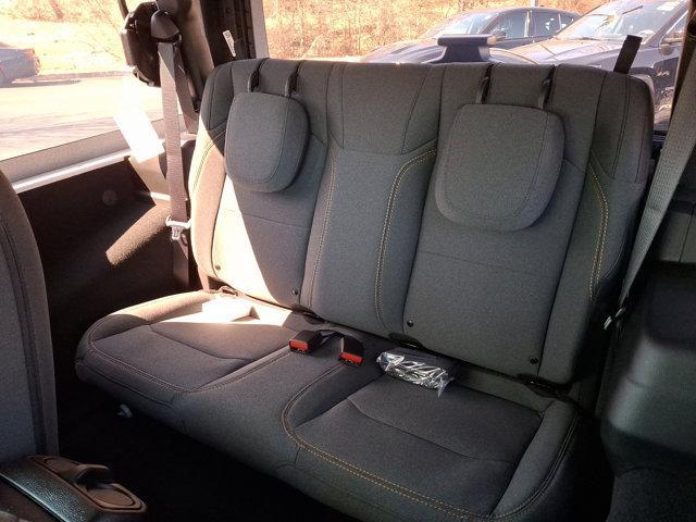 new 2025 Jeep Wrangler car, priced at $40,985