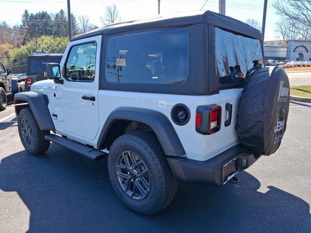 new 2025 Jeep Wrangler car, priced at $40,985