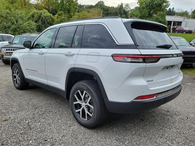 new 2025 Jeep Grand Cherokee car, priced at $49,215