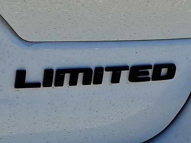 new 2025 Jeep Grand Cherokee car, priced at $52,140