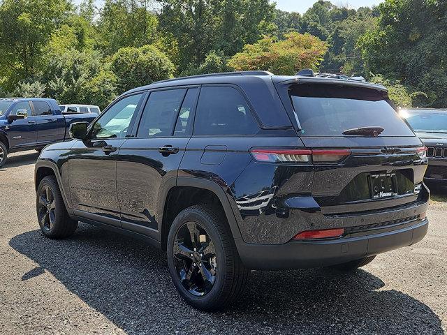 new 2024 Jeep Grand Cherokee car, priced at $55,535