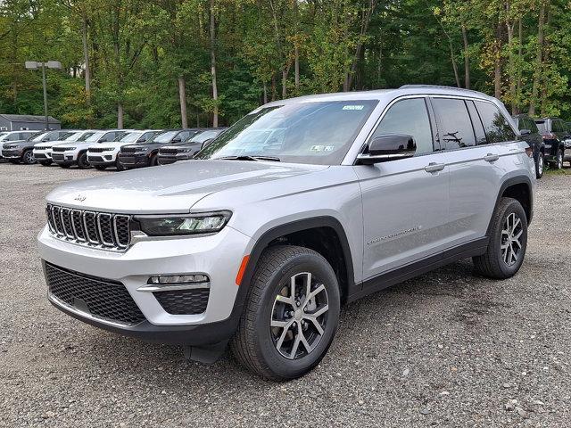 new 2025 Jeep Grand Cherokee car, priced at $50,010