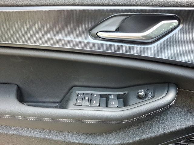 new 2025 Jeep Grand Cherokee L car, priced at $50,375