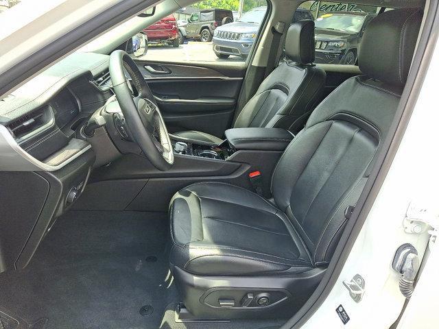 used 2022 Jeep Grand Cherokee car, priced at $34,887