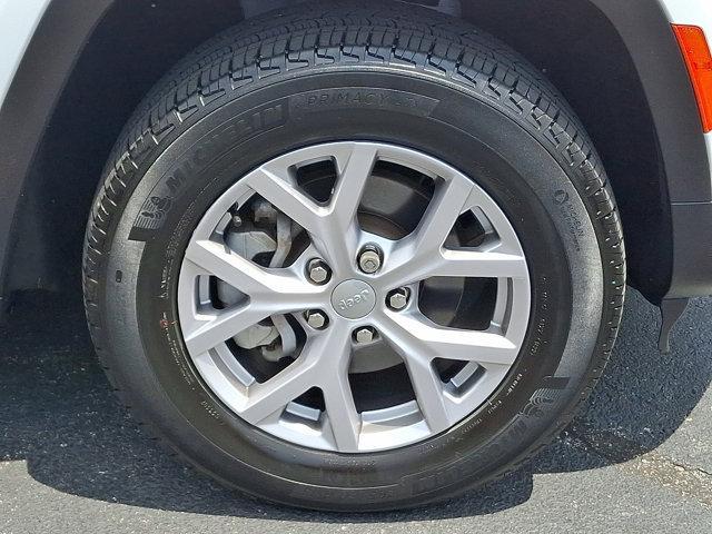 used 2022 Jeep Grand Cherokee car, priced at $34,887