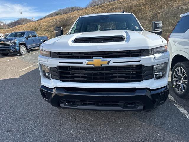 new 2025 Chevrolet Silverado 2500 car, priced at $53,140