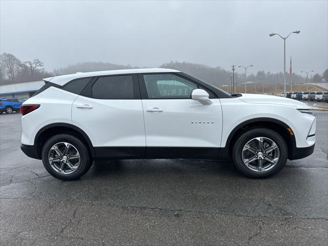 new 2024 Chevrolet Blazer car, priced at $34,988