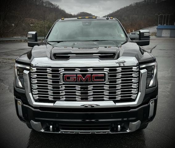 new 2024 GMC Sierra 2500 car, priced at $81,489