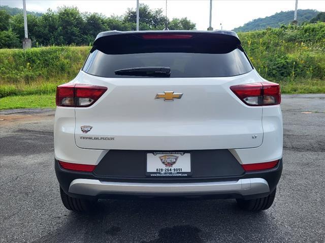 new 2025 Chevrolet TrailBlazer car, priced at $24,235