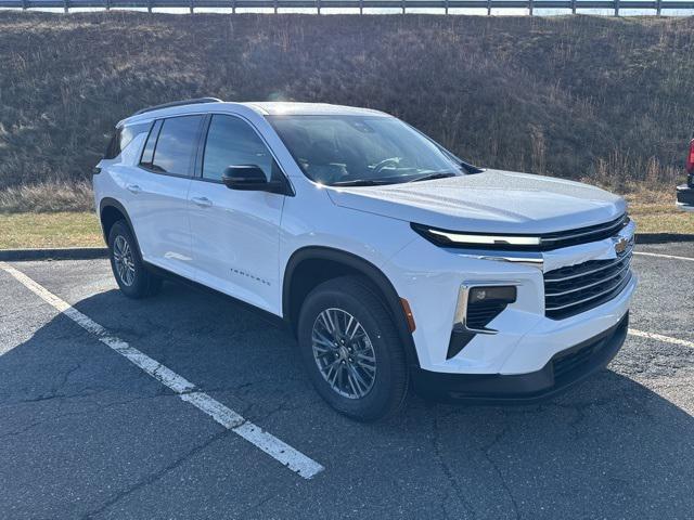 new 2025 Chevrolet Traverse car, priced at $40,931