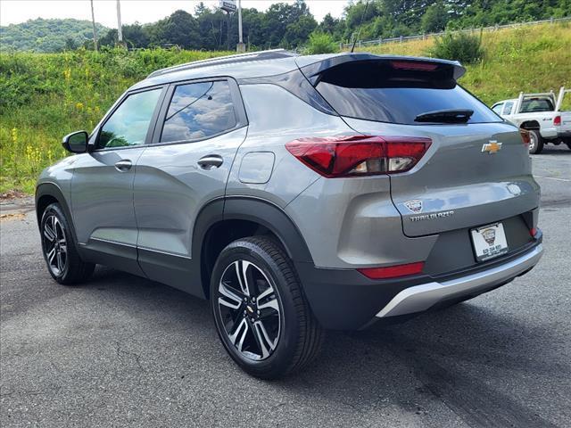 new 2025 Chevrolet TrailBlazer car, priced at $24,235