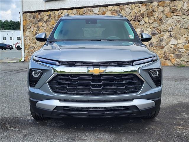 new 2025 Chevrolet TrailBlazer car, priced at $24,235