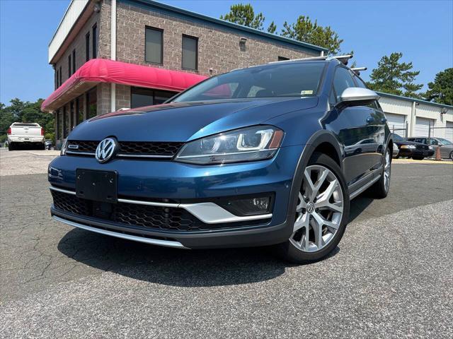used 2017 Volkswagen Golf Alltrack car, priced at $18,900