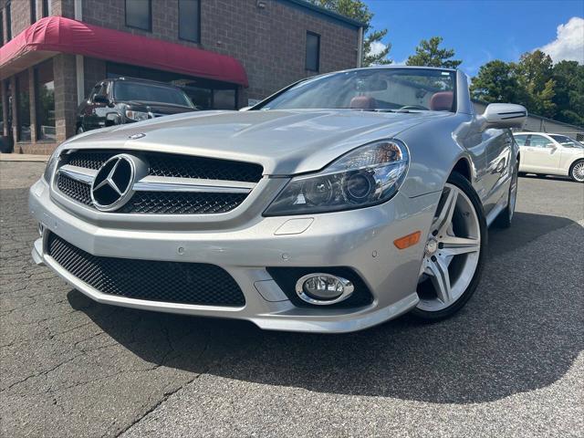 used 2009 Mercedes-Benz SL-Class car, priced at $30,900