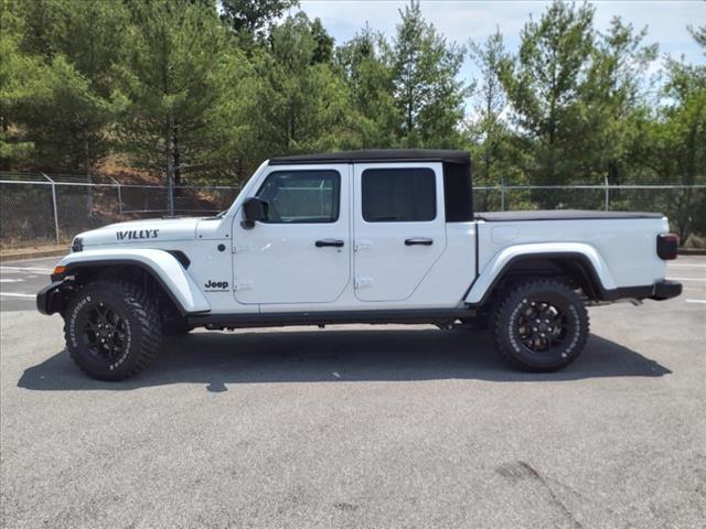 new 2024 Jeep Gladiator car, priced at $44,227