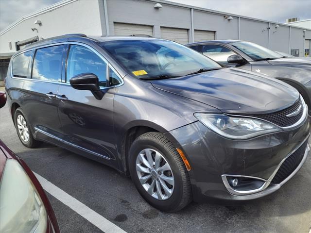 used 2017 Chrysler Pacifica car, priced at $13,730