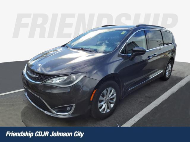 used 2017 Chrysler Pacifica car, priced at $13,730