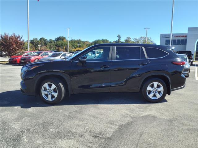 used 2023 Toyota Highlander car, priced at $31,240