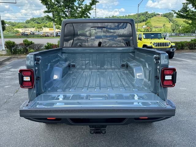 new 2024 Jeep Gladiator car, priced at $53,249