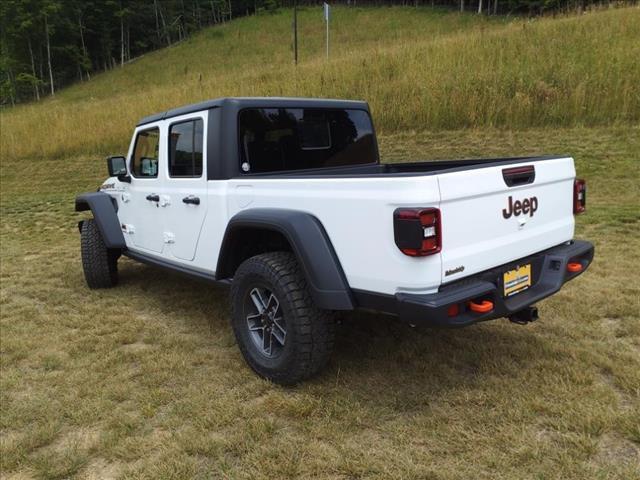 new 2024 Jeep Gladiator car, priced at $48,038