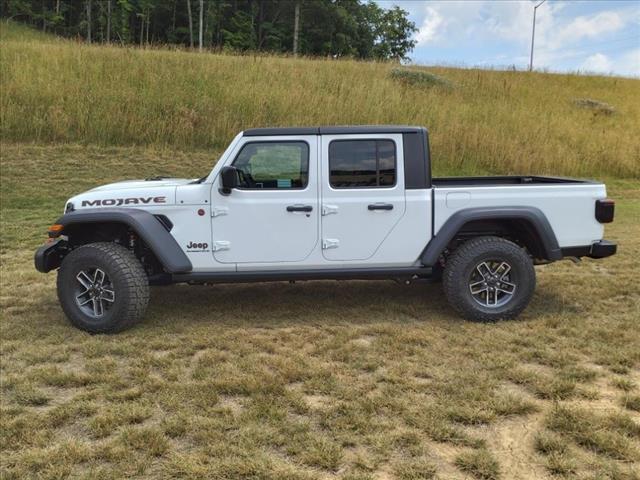 new 2024 Jeep Gladiator car, priced at $48,038