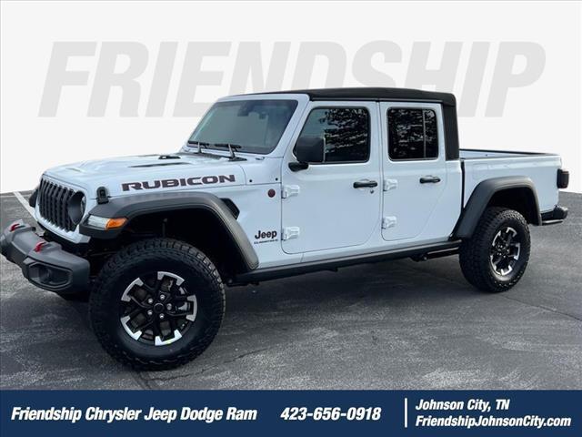 new 2024 Jeep Gladiator car, priced at $50,356