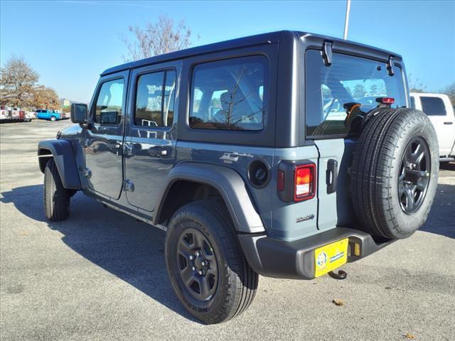 new 2025 Jeep Wrangler car, priced at $40,980