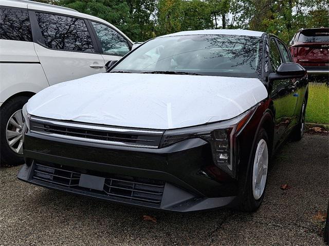 new 2025 Kia K4 car, priced at $24,500